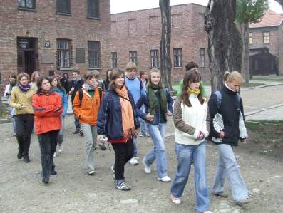Czwarty dzie� pobytu W�gr�w w Polsce - O�wi�cim.